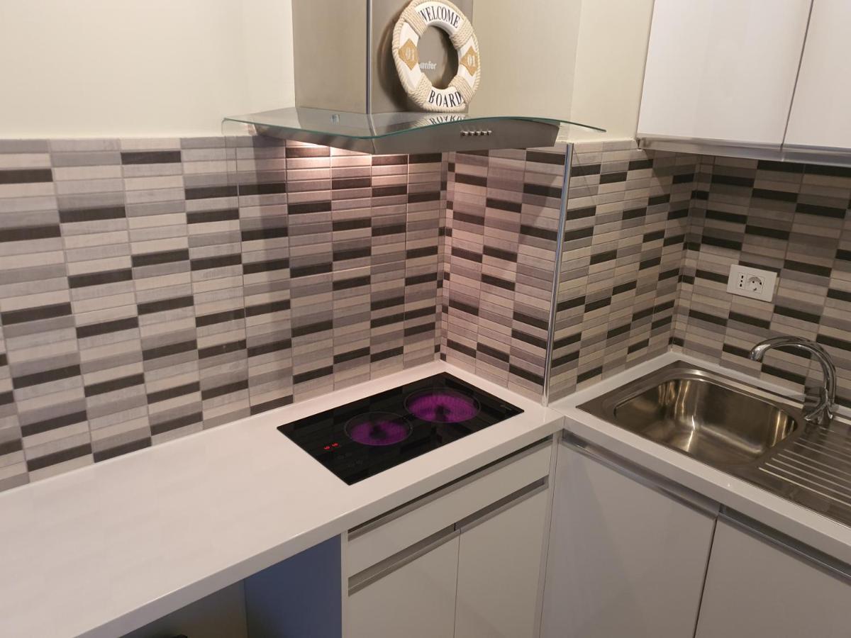 Darla Sea View Apartment วญอเรอ ภายนอก รูปภาพ