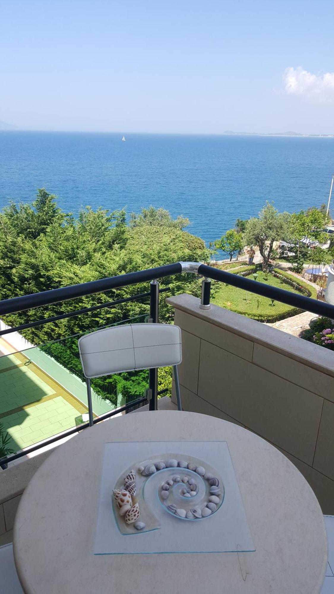 Darla Sea View Apartment วญอเรอ ภายนอก รูปภาพ